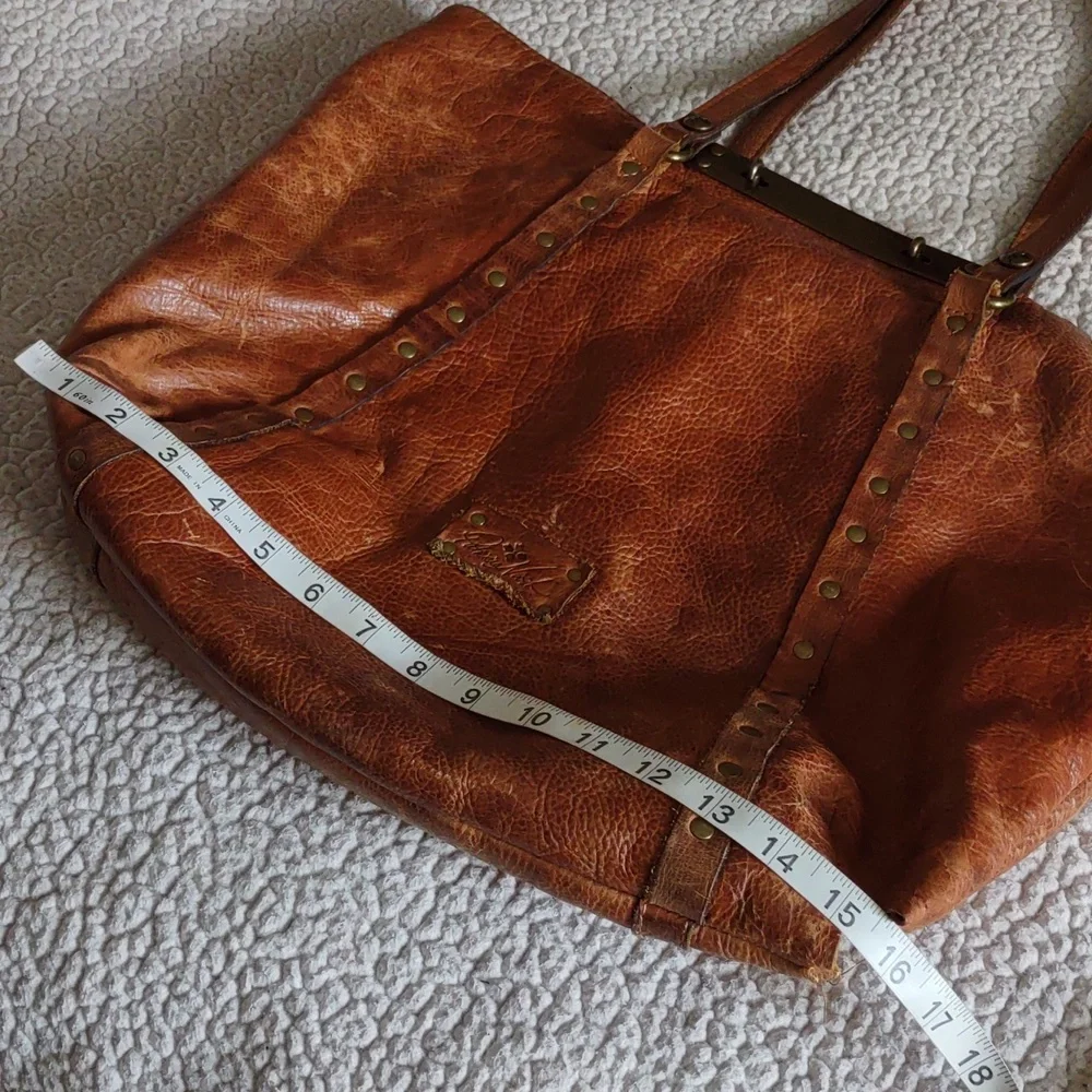 Patricia Nash Tan Italian Leather Benvenuto Studded Tote Bag *FLAWED*